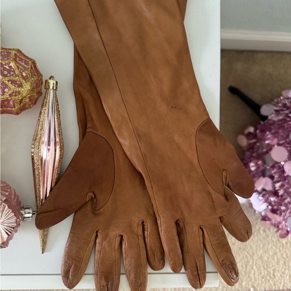 Coach elbow high stitch laced leather gloves - Picture 4 of 6